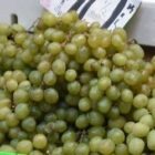 Aumenta 30% precio de la uvas por cena de fin de año